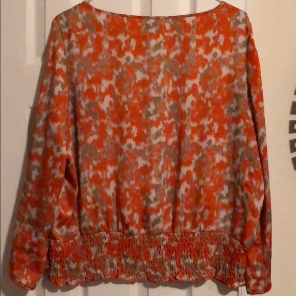 Michael KORS Blouse- worn once💋 - Picture 5 of 5